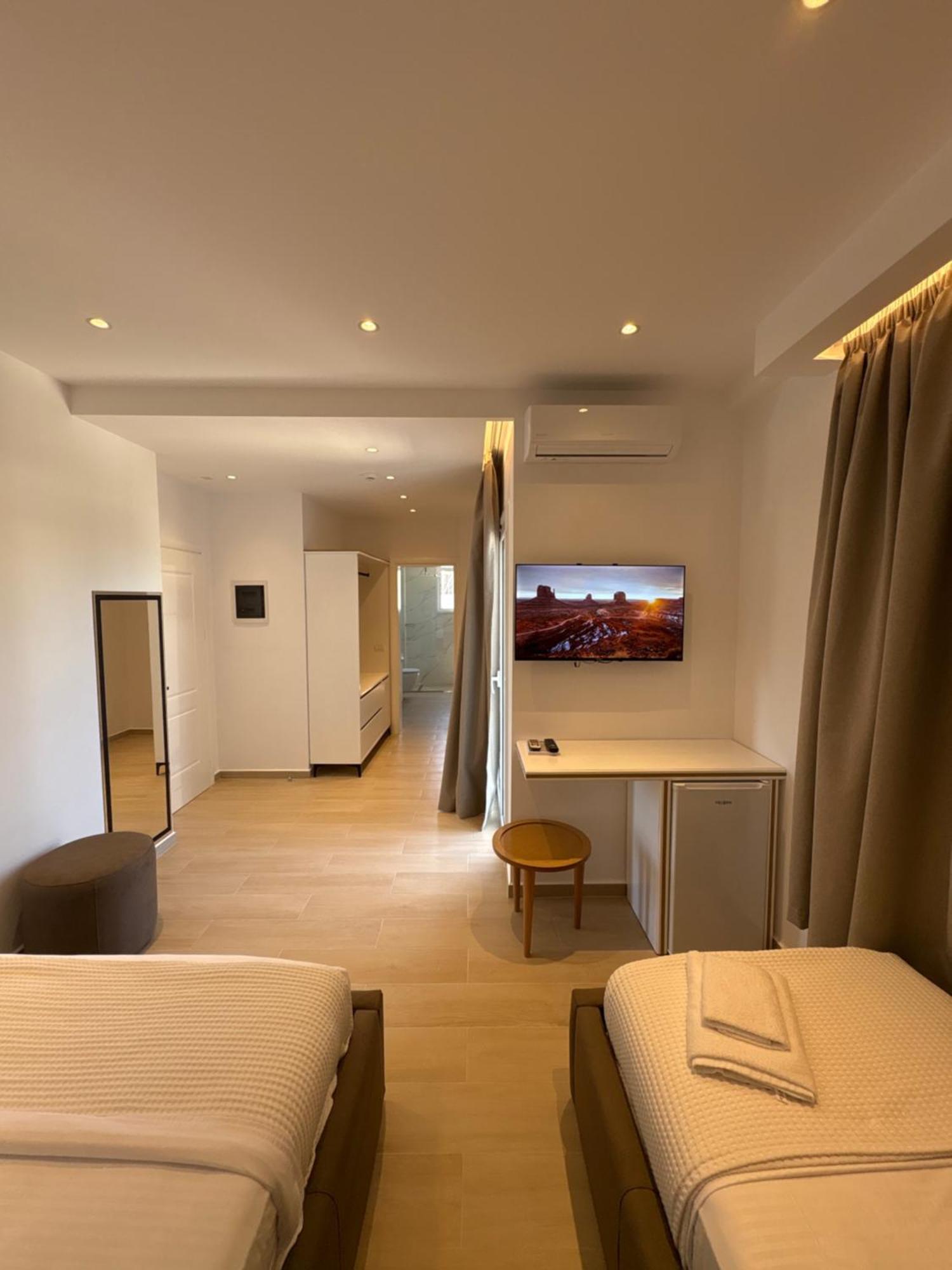 קסאמיל Xhonis Apartments מראה חיצוני תמונה