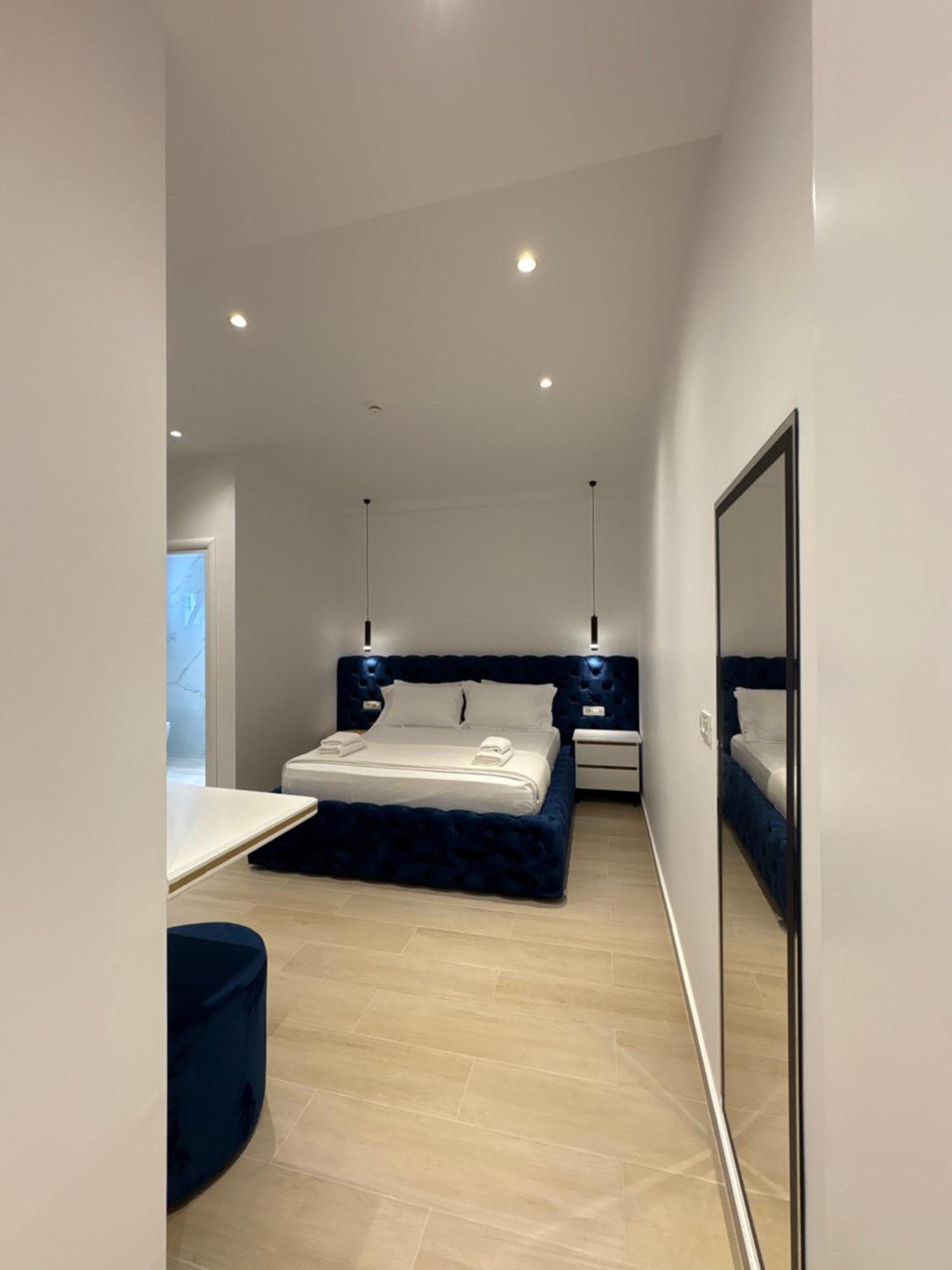קסאמיל Xhonis Apartments מראה חיצוני תמונה