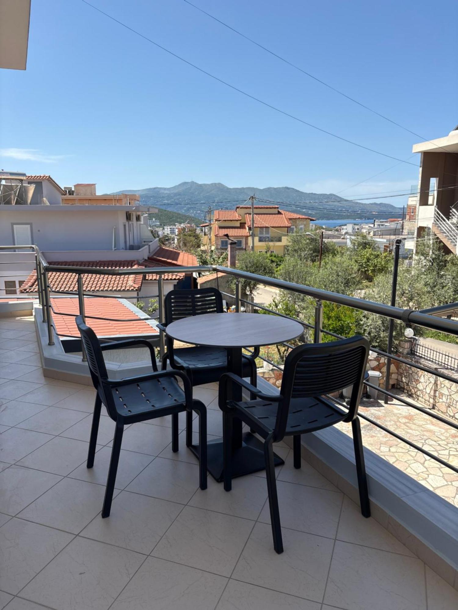 קסאמיל Xhonis Apartments מראה חיצוני תמונה