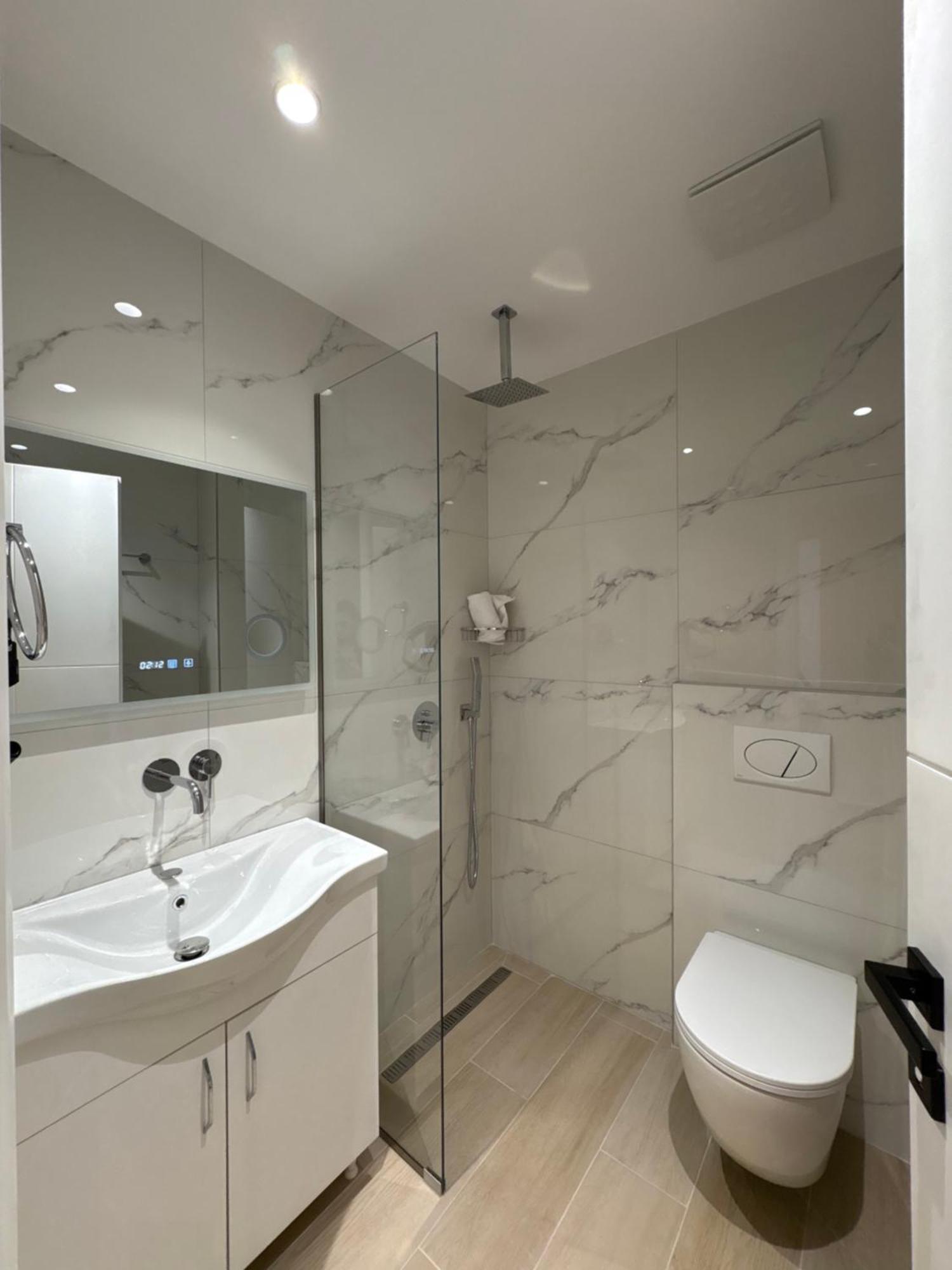 קסאמיל Xhonis Apartments מראה חיצוני תמונה